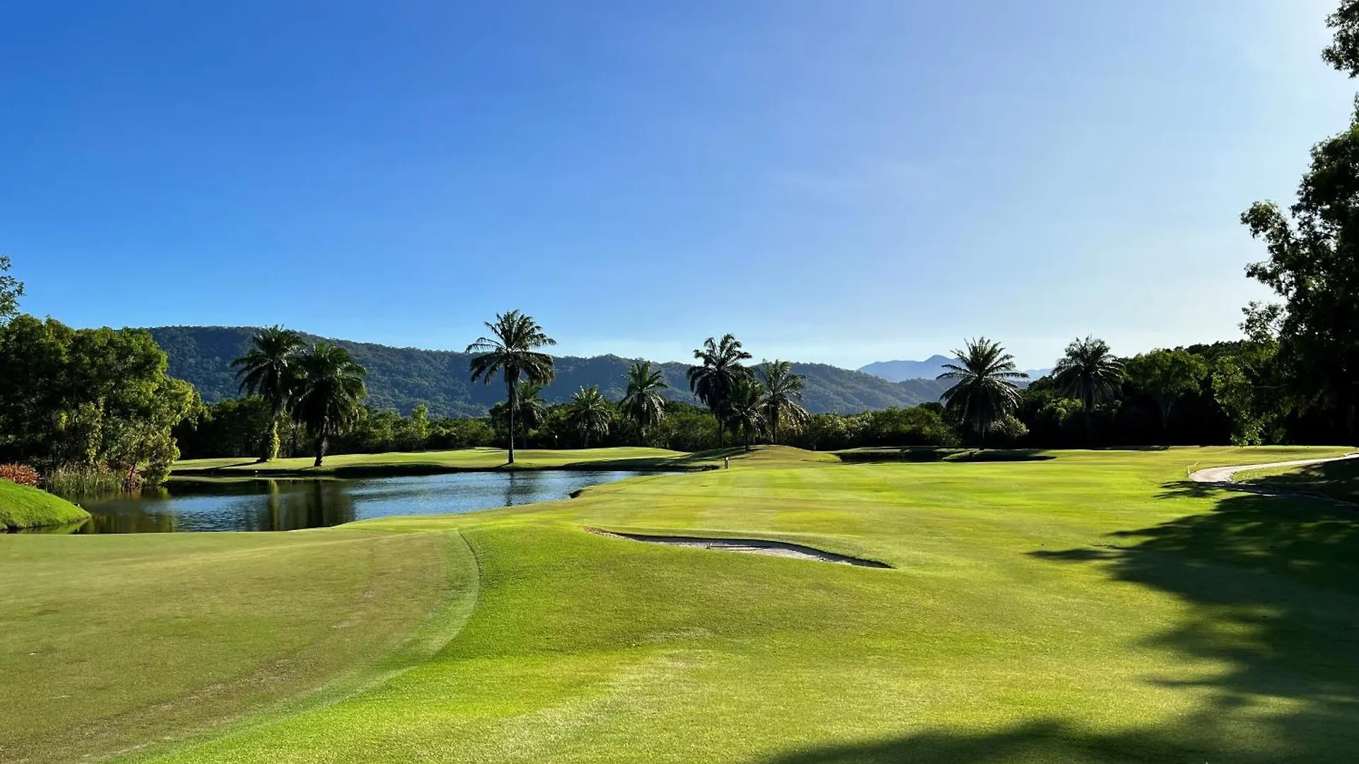 Дом отдыха 35 Beachfront Mirage Port Douglas